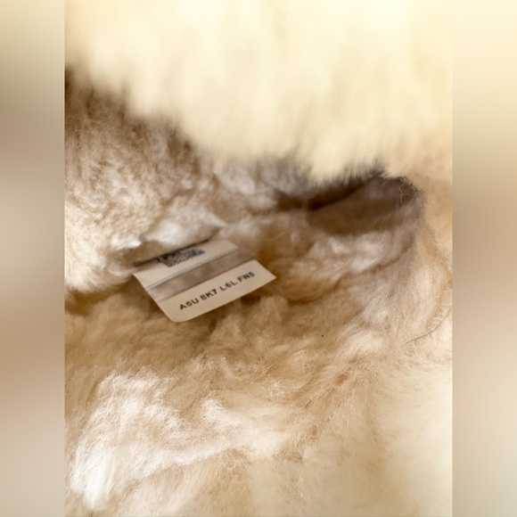 Ugg Tazzlita Platform - Picture 8 of 17